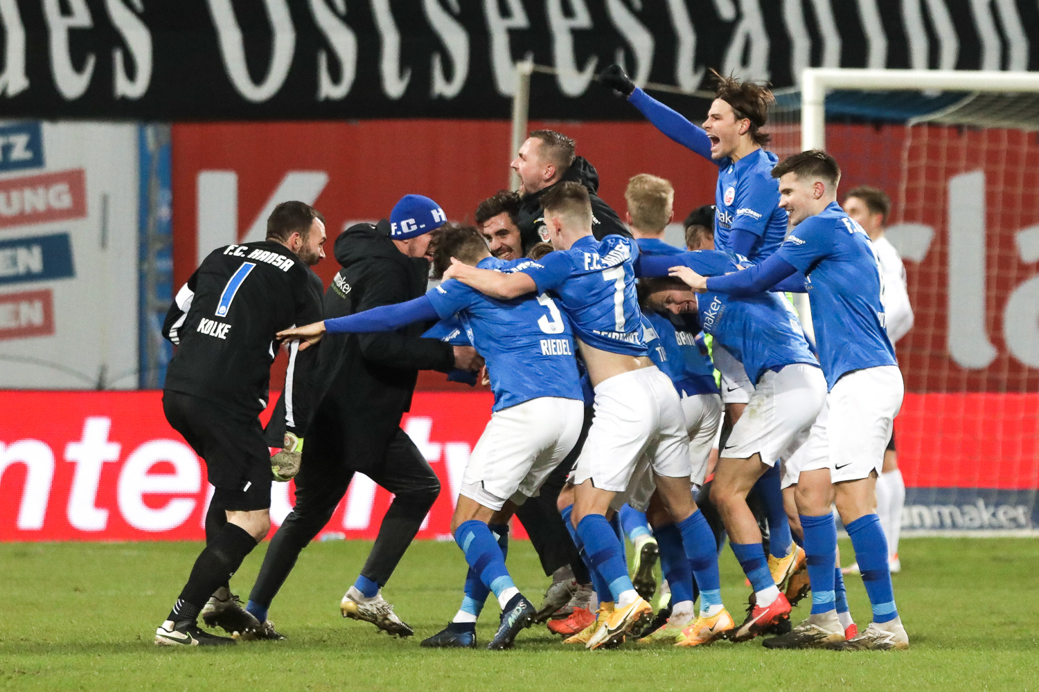 Hansa dreht Zweitore-Rückstand